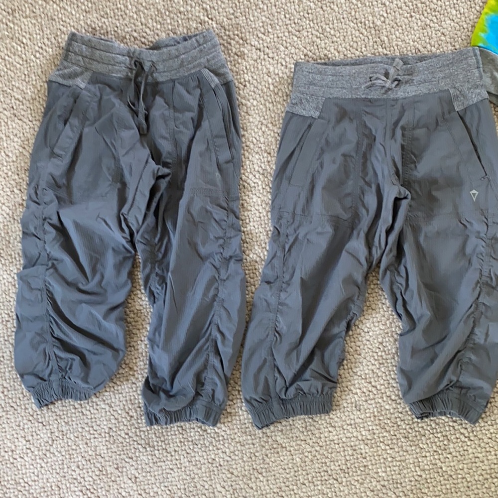 Ivivva Live to Move 6&8 crop grey